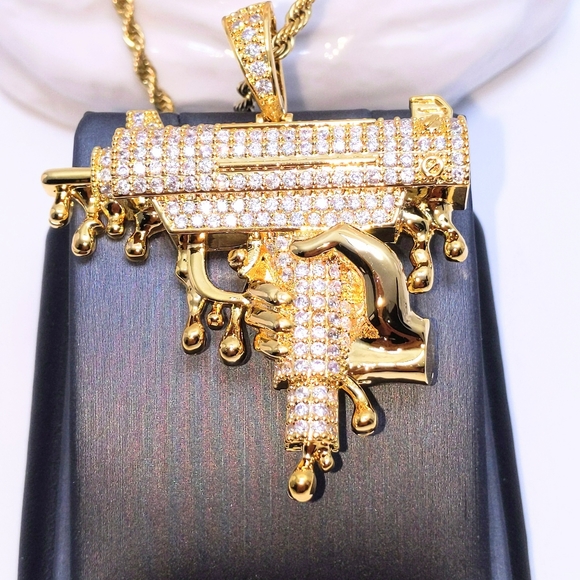 Icy Gold Uzi Pendant + 20" Rope Chain - Picture 8 of 8